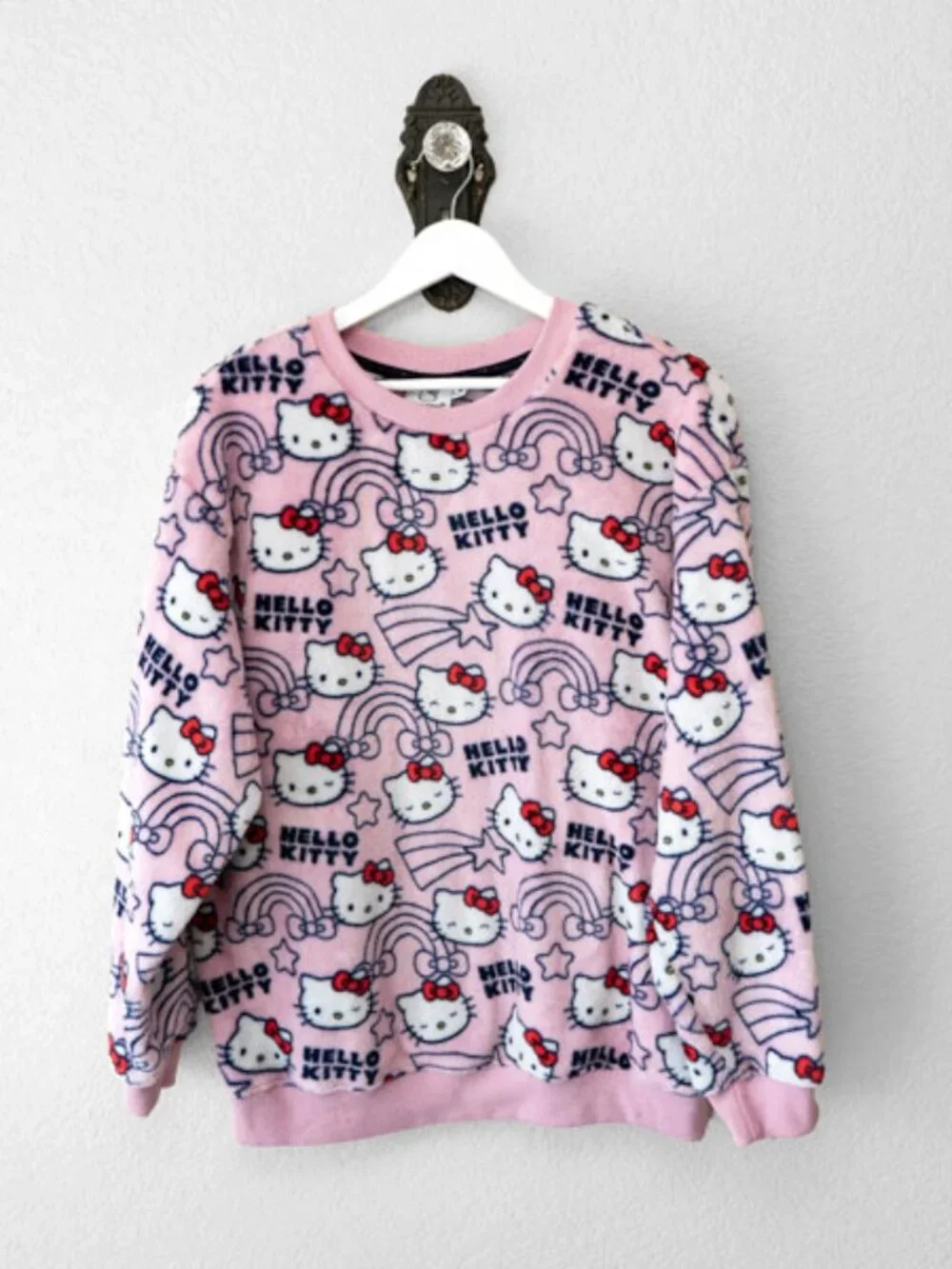 Hello Kitty Sanrio Plush Sweatshirt Womens M Pink Fleece Oversized Kawaii Cozy - Picture 1 of 11